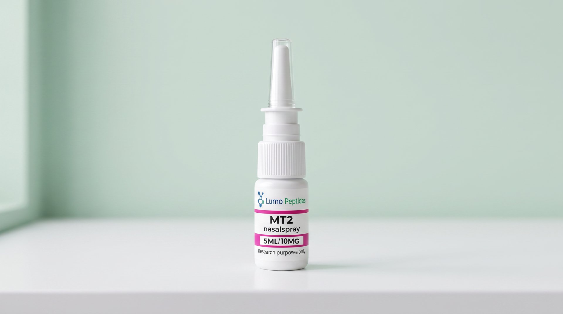 Melanotan 2 neusspray: hoe het werkt, rustig opbouwen en de rol van de zon